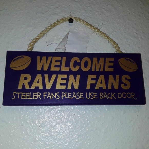 NFL Baltimore Ravens Door Hanger - Picture 1 of 12